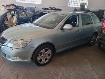 Škoda Octavia na náhradní díly pište co potřebujete