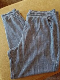 Kalhoty za 100 Kč triko-halenka  velikost většinou 46,48,50