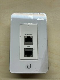 Zásuvka Unifi, ubiquiti vč. wifi