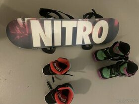 dětský snowboard Nitro (86cm) + vázáni + dvoje boty