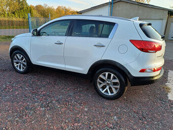 Kia Sportage - 1