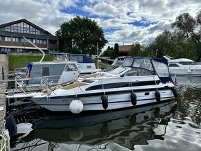 Bayliner 2655, 5.0 V8 mercruiser, nový motor, po renovaci