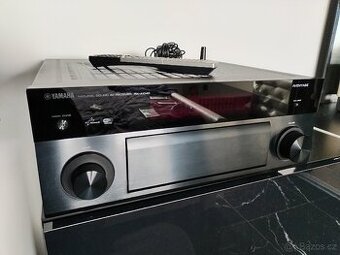 Receiver YAMAHA RX-A1040