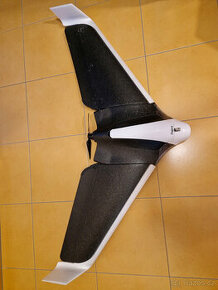 Parrot Disco FPV dron - samokřídlo - 1