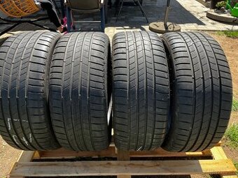Pneu Bridgestone Turanza T005 225/40 R18 92Y XL