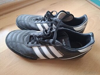 Boty Adidas Kaiser 5 vel. 40