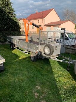 Specialni valnikovy prepravnik na tocne - 1