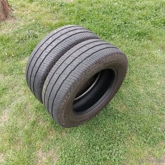 Letní pneu CONTINENTAL 205/ 65 R15C"