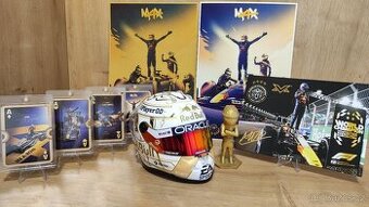 Max Verstappen - Majstrovská helma + podpis karta