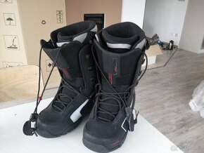 Boty Head snowboard