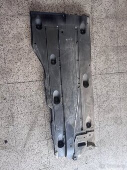 Octavia 3 - plastový kryt pod auto