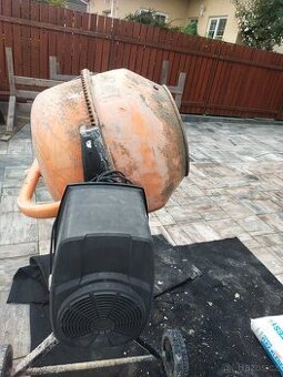 PRODAM STAVEBNI MICHACKU-160L-PLNE FUNKCNI