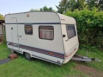 BURSTNER CLUB 370, s ČR TP a platnou STK - PŘEDSTAN