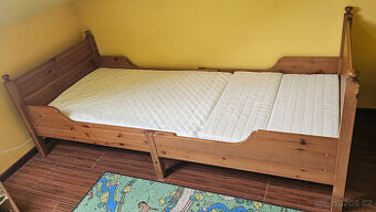 Rostoucí postel Ikea Leksvik + matrace, rošt