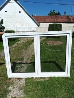 Plastové okno