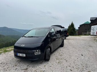 Hyundai STARIA 2.2 CRDi 130 kW, 4×4, automat, 9 míst, 65 000