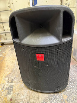 Prodám 2 ks reproduktorů FBT Jolly 15r 250W