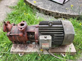 Čerpadlo na vodu ( motor 2.2kW)