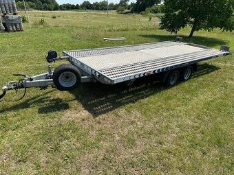 Sklopný autopřepravník Lorries