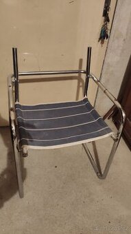 Funkcionalistická židle - stará kce k repasi