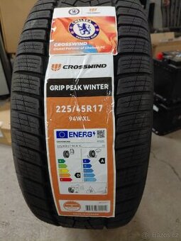 Nové zimní pneu 225,45,R17