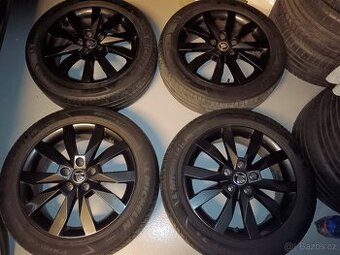 ZANOVNI letní 17" CRYSTAL BLACK ORIGNAL SKODA OCTAVIA SCOUT