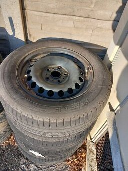 kola letní 195/65 R 15 MICHELIN