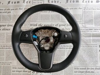 TESLA volant - krásný stav - jako nový