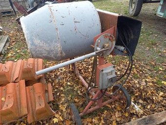 Stavební míchačka