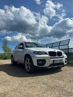 BMW X6 30D 173kW rok 2010