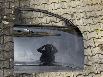 Hyundai Kona - přední pravé dveře