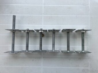 Prodám kovové patky, například na pergolu, altán...