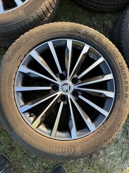 ❄️ Zimní kola Škoda R18 5X112 Trinity 235/55 R18