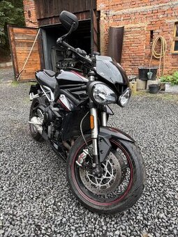 Triumph Street Triple RS 765