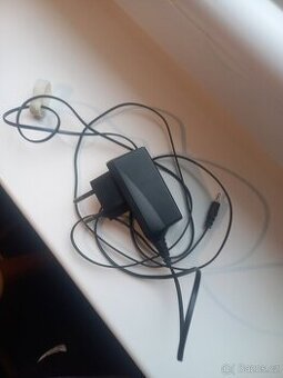 Nabíječka Nokia úzký konektor