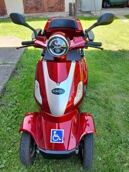 ELEKTRICKÝ ČTYŘKOLOVÝ VOZÍK