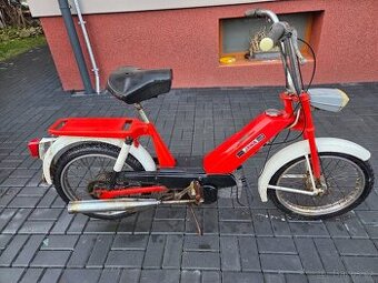 Babetta 207 s kartičkou, červená 5.