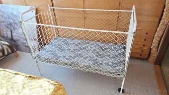 2x Dětské postýlky