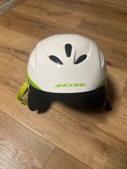 Dámska lyžarska helma