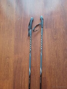 Hulky na běžky Swix