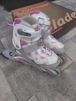 Dívčí brusle Bladerunner - velikost 32-35 - 1