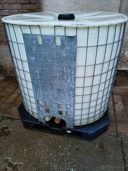 Ibc nádrž 1000 l