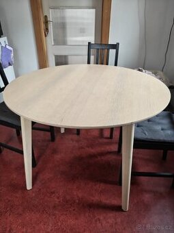 Kulatý stůl Lisabo