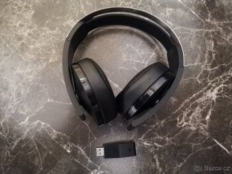 Sluchátka Sony Platinum Wireless headset na PS4