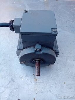 3fázový patkový asynchronní elektromotor  180W 380/220V