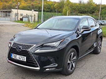 Lexus NX 300h 114kw LUXURY MAX rok 2018