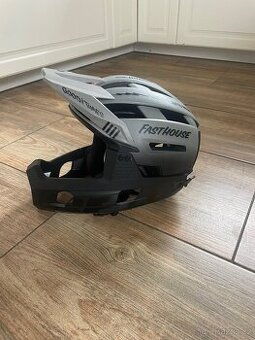 Integrální helma BELL SUPER AIR