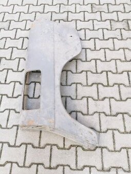 Škoda 100 blatníky zadní, prahy orig. Mototechna