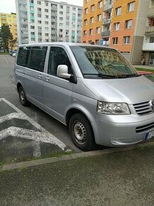 VW Volkswagen Caravelle T5 2.5 TDI 96 kW AXD