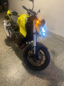 Honda hornet cb750